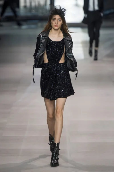 Look 5